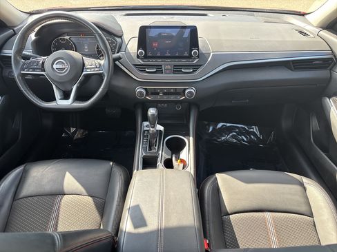 Used 2023 Nissan Altima 2.5 SR FWD image 15