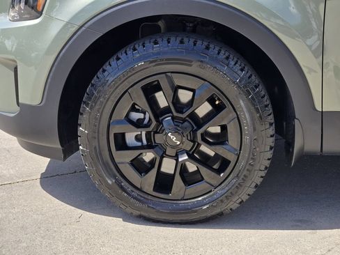 Used 2024 Kia Telluride SX Prestige X-Pro AWD/4WD image 14