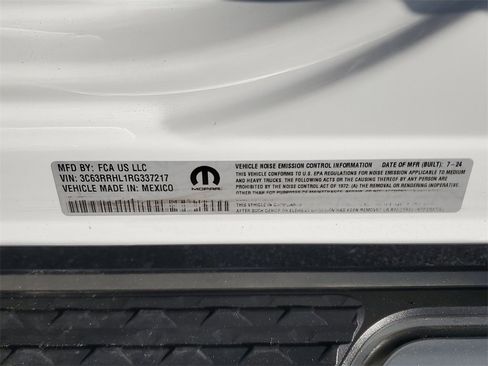 Used 2024 RAM 3500 Big Horn image 31