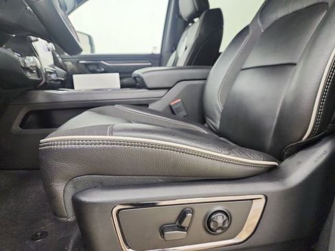 Certified 2025 RAM 1500 Limited image 15