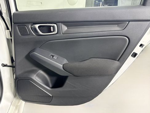 Used 2023 Honda Civic Sport image 28