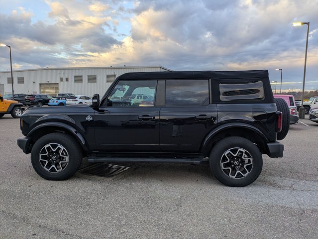 Used 2023 Ford Bronco Outer Banks AWD/4WD image 8