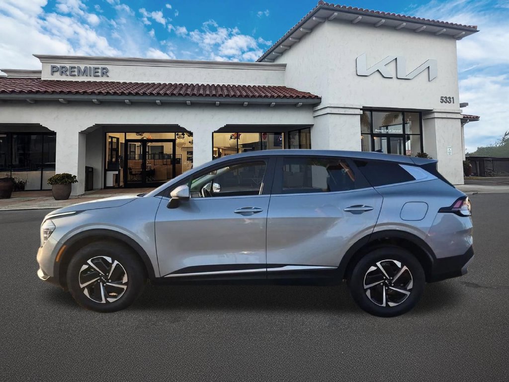 Certified 2025 Kia Sportage LX AWD/4WD image 5