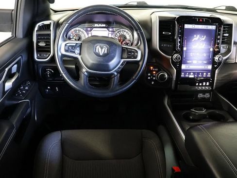 Used 2023 RAM 1500 Big Horn AWD/4WD image 3