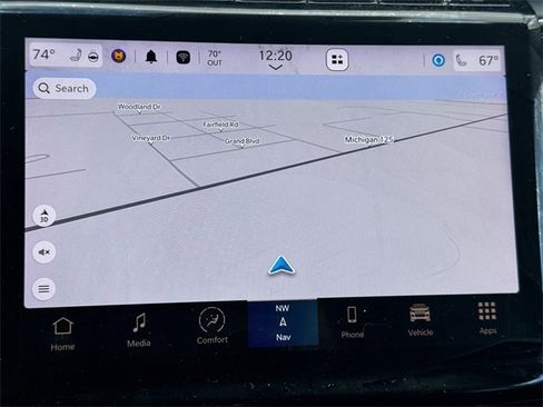 Used 2023 Jeep Grand Cherokee 4WD 4xe image 32