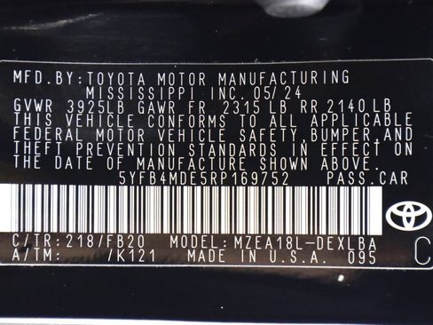 Used 2024 Toyota Corolla LE image 39