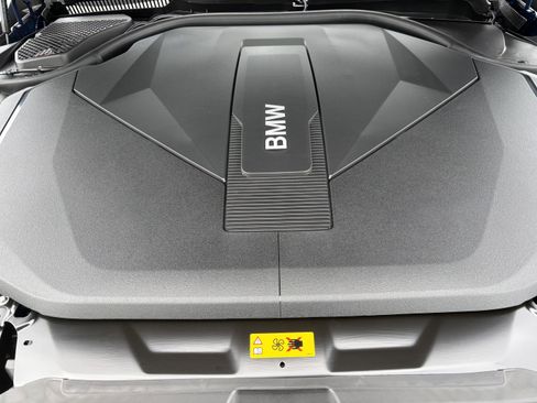 Used 2026 BMW i5 eDrive40 w/ M Sport Package image 36