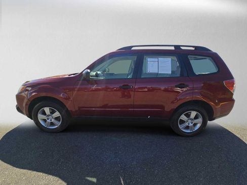 Used 2012 Subaru Forester 2.5X w/ Alloy Wheel Pkg AWD/4WD image 4