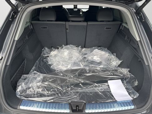 New 2025 Audi Q5 2.0T Premium Plus w/ Premium Plus image 49