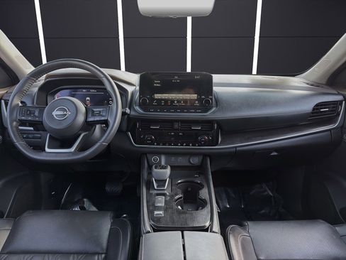 Used 2023 Nissan Rogue Platinum w/ Platinum Premium Package FWD image 13