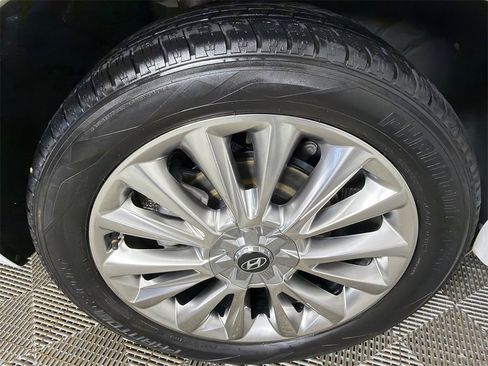 Used 2020 Hyundai Palisade Limited image 19