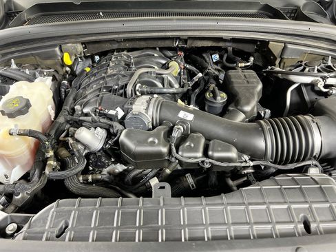 Used 2021 Jeep Grand Cherokee L Limited AWD/4WD image 28