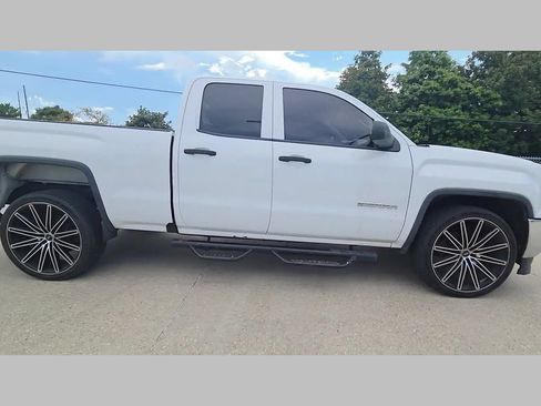 Used 2018 GMC Sierra 1500 2WD Double Cab image 32
