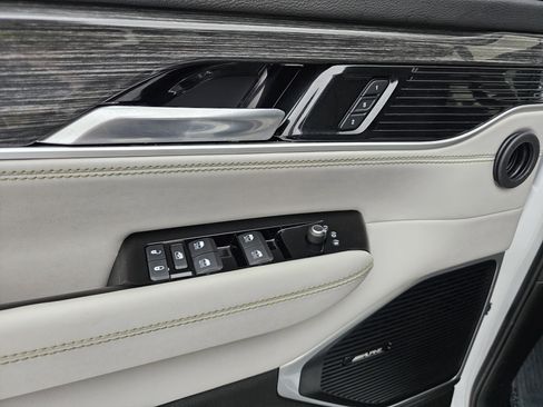 Used 2022 Jeep Wagoneer Series II image 12