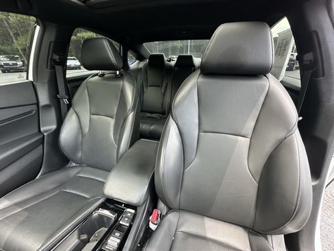 Used 2024 Honda Accord Sport image 8