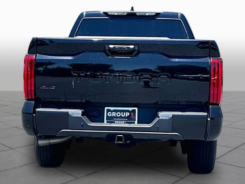 Used 2023 Toyota Tundra SR5 w/ SR5 Convenience Package AWD/4WD image 5