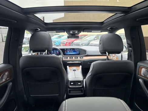 Used 2025 Mercedes-Benz GLE 350 4MATIC image 10