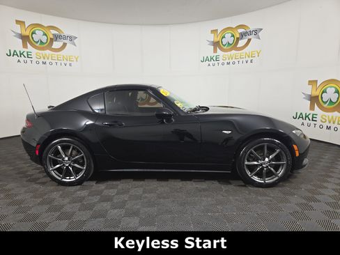 Used 2017 MAZDA MX-5 Miata RF Grand Touring image 10