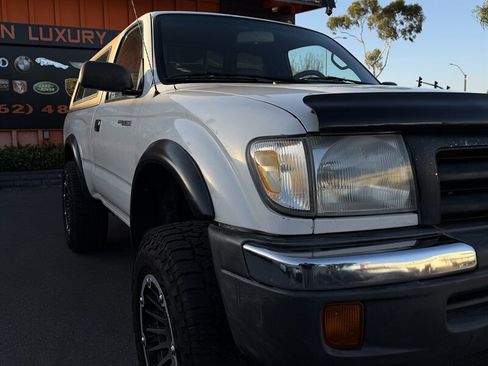 Used 1999 Toyota Tacoma 4x4 Regular Cab image 29