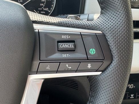 New 2025 Mitsubishi Outlander SE image 27