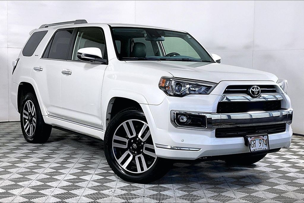 Used 2022 Toyota 4Runner Limited AWD/4WD image 12