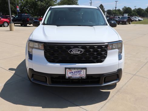 New 2025 Ford Maverick XLT w/ XLT Luxury Package image 2