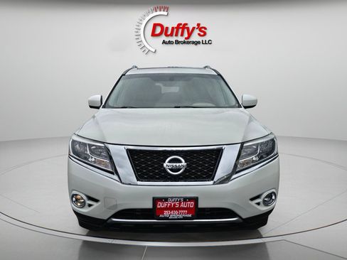 Used 2016 Nissan Pathfinder Platinum AWD/4WD image 18
