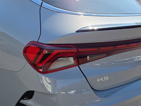 Used 2023 Kia K5 GT-Line image 10