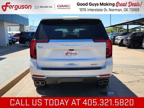 New 2026 GMC Yukon Denali w/ Denali Reserve Package AWD/4WD image 4