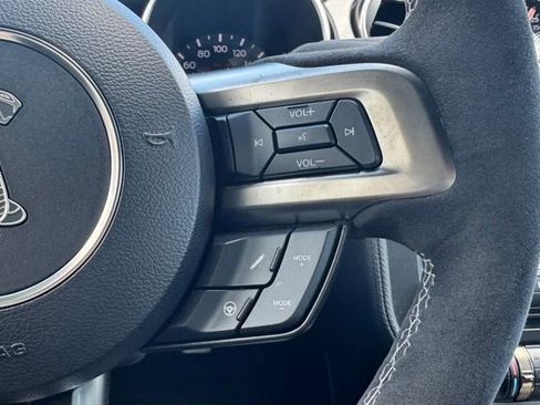 Used 2018 Ford Mustang Shelby GT350 w/ Electronics Package RWD image 29