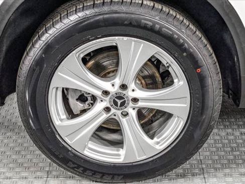 Used 2017 Mercedes-Benz GLC 300 image 33
