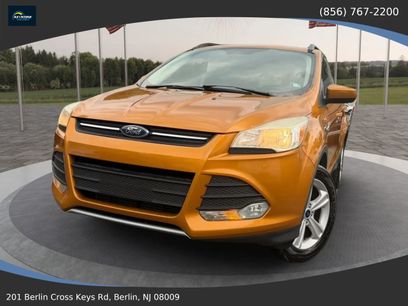 Used 2016 Ford Escape SE w/ Equipment Group 201A