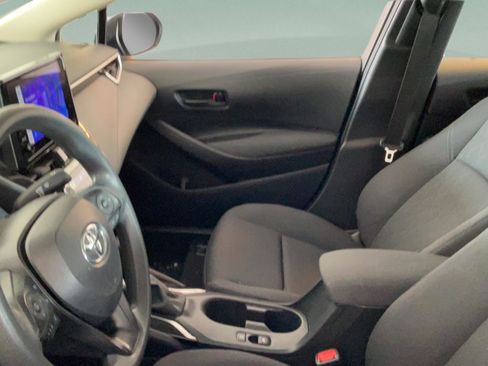 Used 2024 Toyota Corolla LE FWD image 19