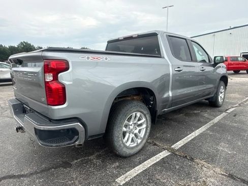 Used 2024 Chevrolet Silverado 1500 LT AWD/4WD image 2