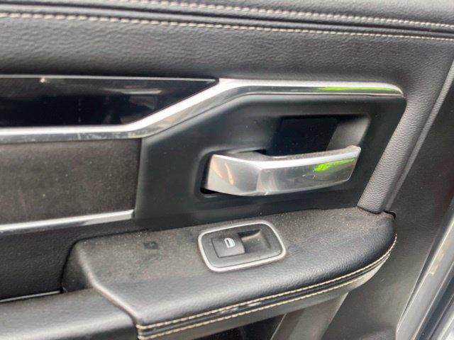 Used 2019 RAM 2500 Laramie AWD/4WD image 38