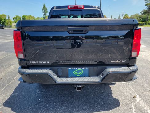 Certified 2024 Chevrolet Colorado LT w/ LT Convenience Package II RWD image 6