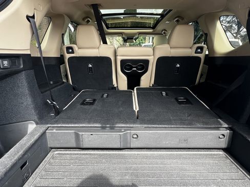 Used 2022 Acura MDX FWD w/ Technology Package image 52