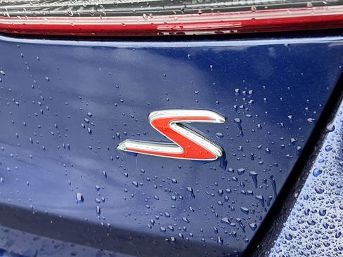 Used 2019 Kia Optima S image 10