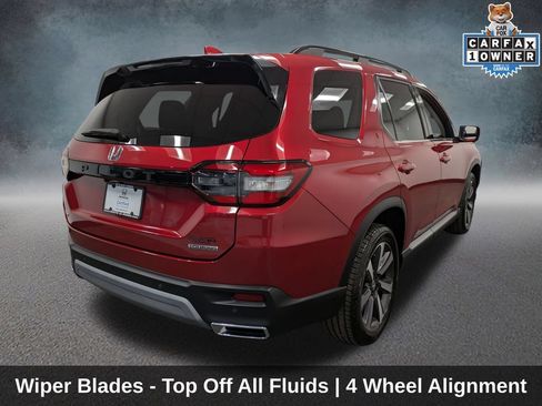 Certified 2023 Honda Pilot Touring image 5