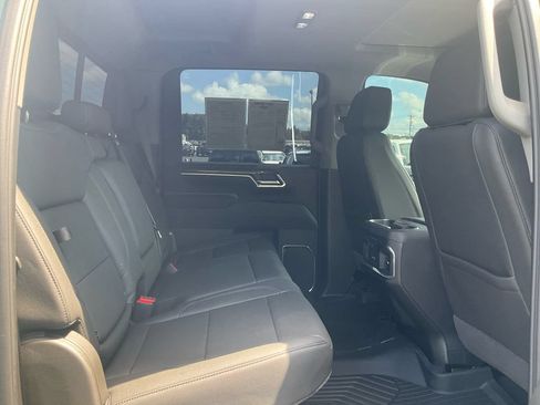 Used 2026 Chevrolet Silverado 2500 LTZ w/ LTZ Plus Package AWD/4WD image 13
