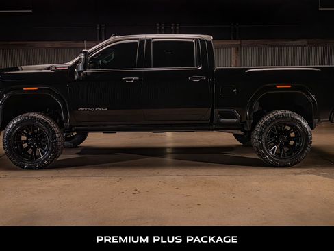 Used 2024 GMC Sierra 2500 AT4 w/ AT4 Premium Plus Package AWD/4WD image 6