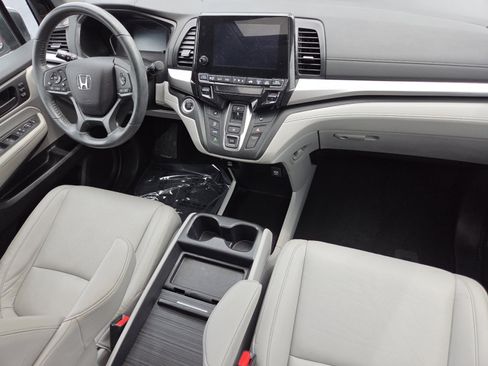 Certified 2024 Honda Odyssey EX-L image 25