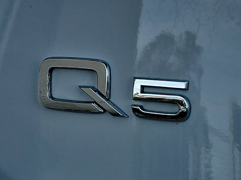 Used 2023 Audi Q5 2.0T Premium AWD/4WD image 33