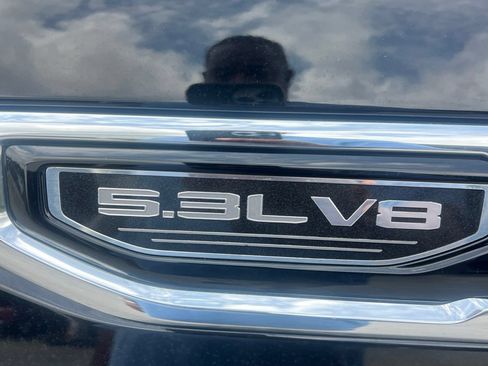 Used 2024 GMC Sierra 1500 SLT RWD image 11