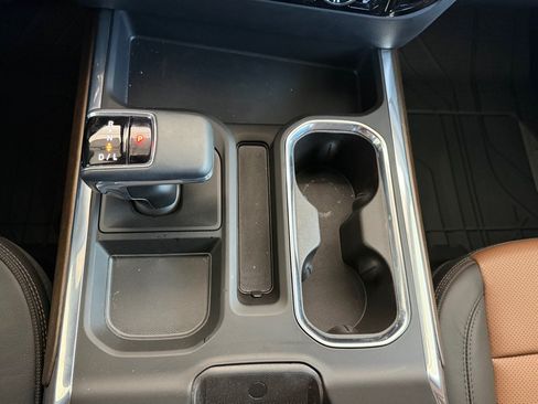 Used 2026 Chevrolet Silverado 1500 High Country RWD image 16