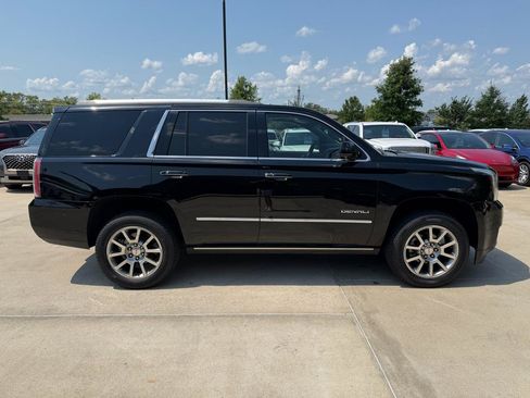 Used 2019 GMC Yukon Denali w/ Open Road Package AWD/4WD image 4
