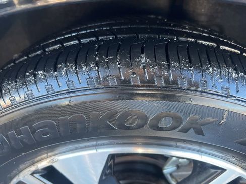 Certified 2022 Nissan Sentra SV image 41