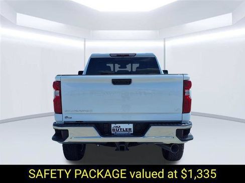 New 2026 Chevrolet Silverado 3500 LT w/ Safety Package AWD/4WD image 4