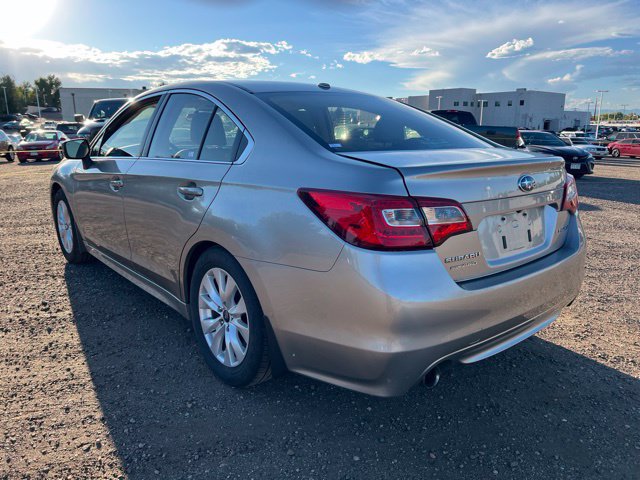 Used 2015 Subaru Legacy 2.5i Premium AWD/4WD image 3