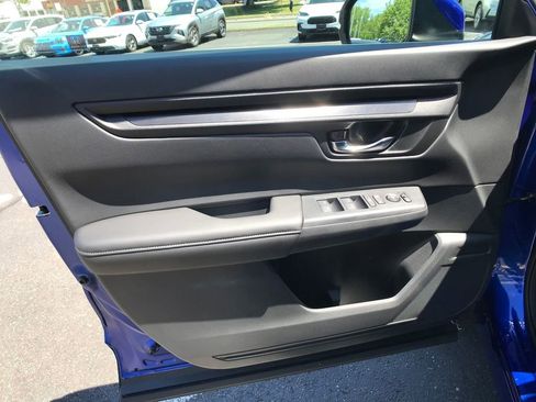 Certified 2025 Honda CR-V LX image 15